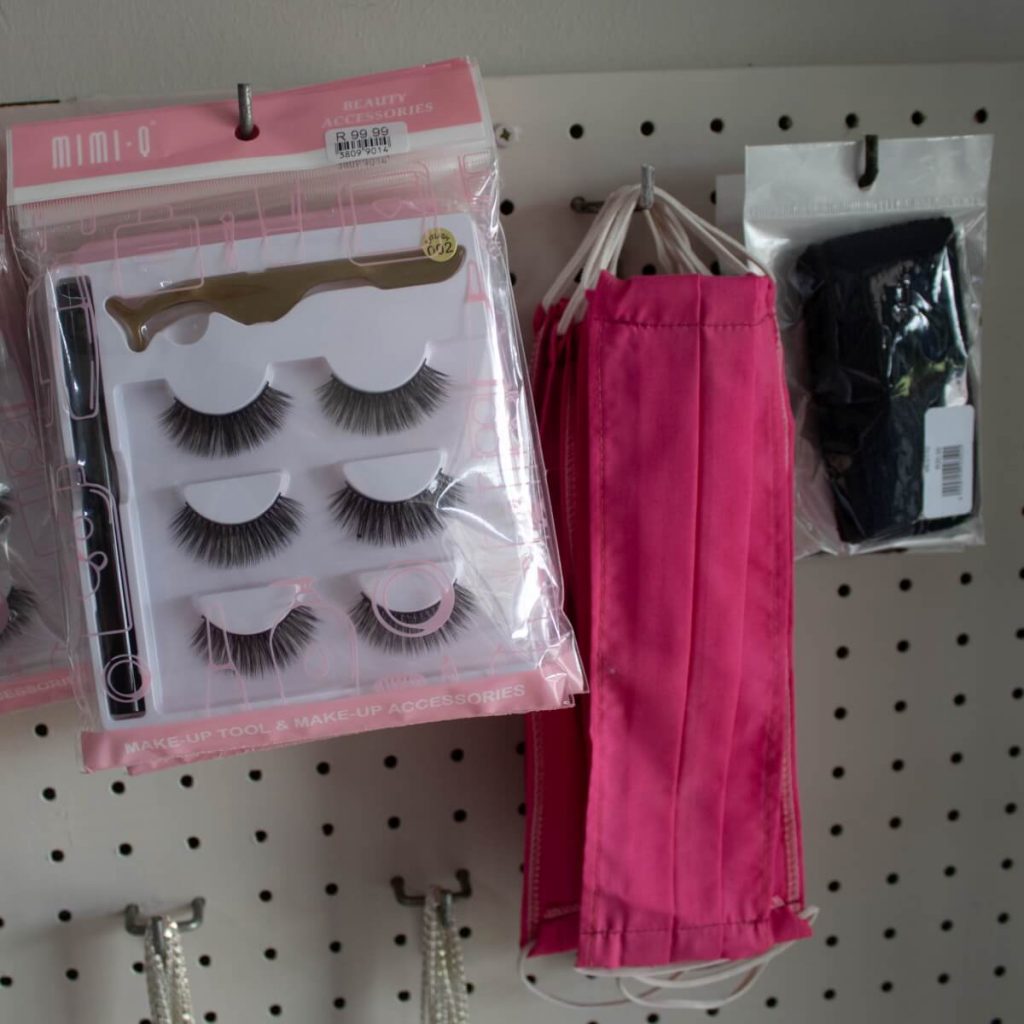Lashes & Masks - Laser4u Stilbaai